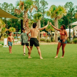 island-oaks-fun-event-lawn-games