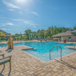tiki-island-oaks-pool-fun