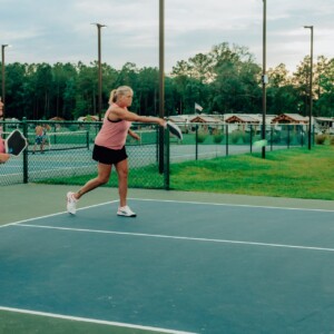 pickleball-game-island-oaks