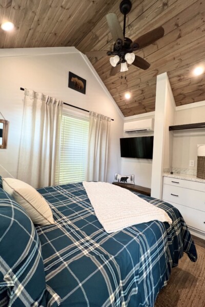Bear-Den-Bedroom-1