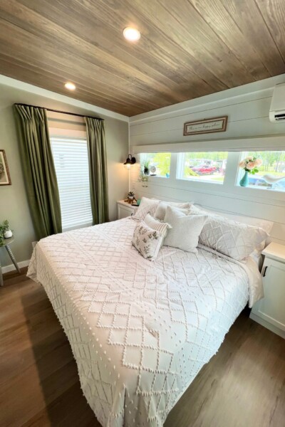 Cabin 19 Bedroom Other Angle