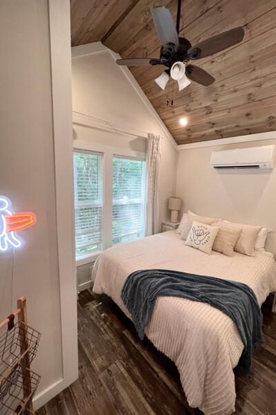 Cabin 195 Bedroom 2