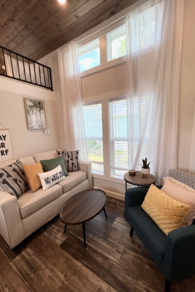 Cabin 195 Living Room