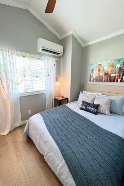 Cabin 23 Lakehouse Bedroom