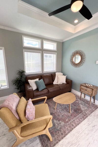 Cabin 347 Living Room