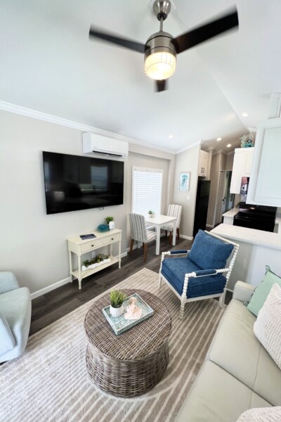 Cabin 367: Under The Sea Cabin 367 Living Room and Kitchen