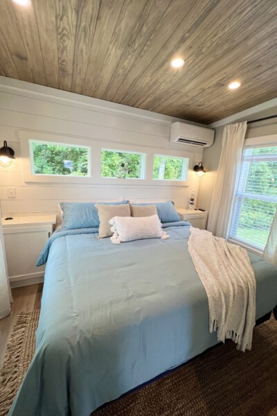 Cabin 372 Bedroom
