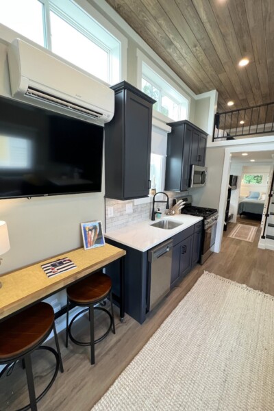 Cabin 372 Kitchen