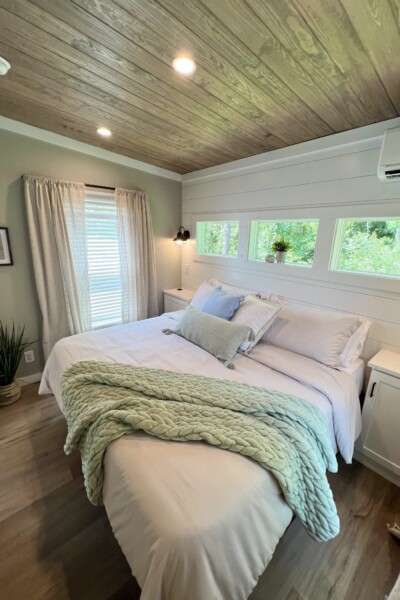 Cabin 373 Bedroom Angle 2