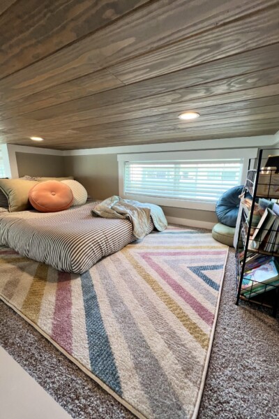 Cabin 373 Loft Bed