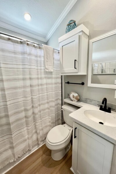 barefoot villa bathroom