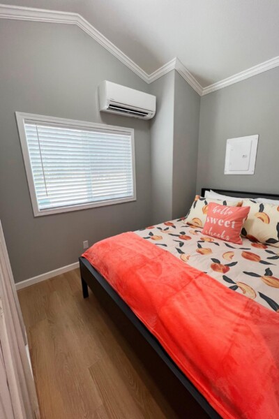 cabin 360 bedroom