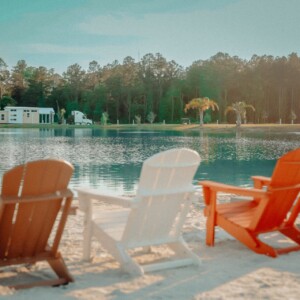 relax-lake-island-oaks