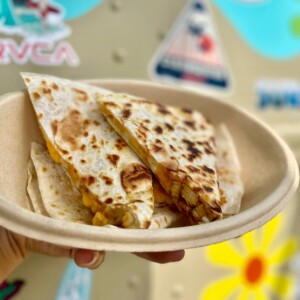 salsa-sizzle-food-truck-quesadilla